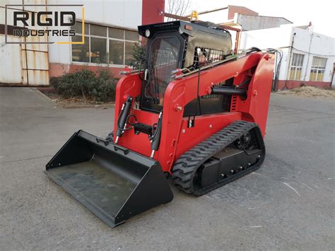 enclosed skid steer|types of skid steers.